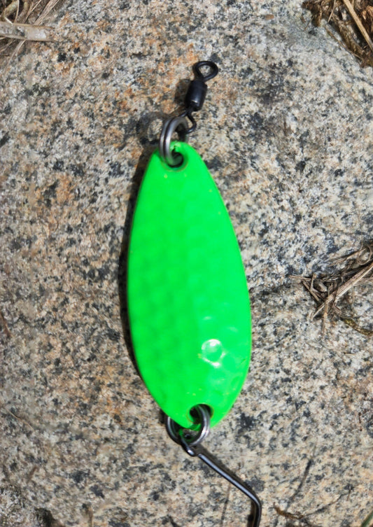 Ultra UV Lime Green Hunter Spoons.  16g 3/5 oz